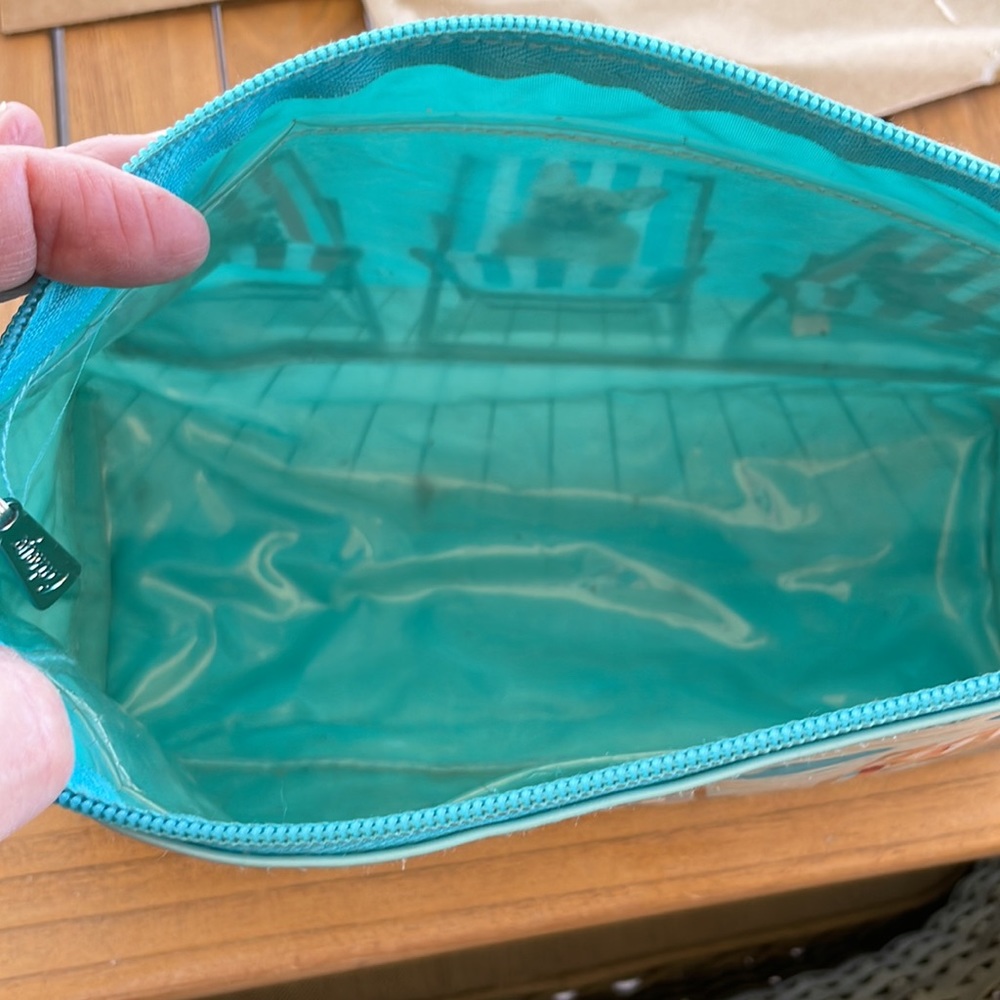 Small tote - Picture 3 of 4